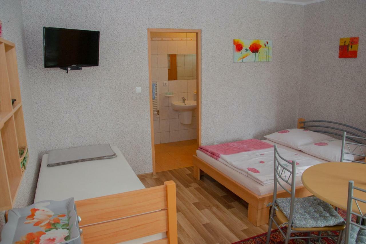 Zielona Okiennica Chillout Apartment Chlopy Bagian luar foto