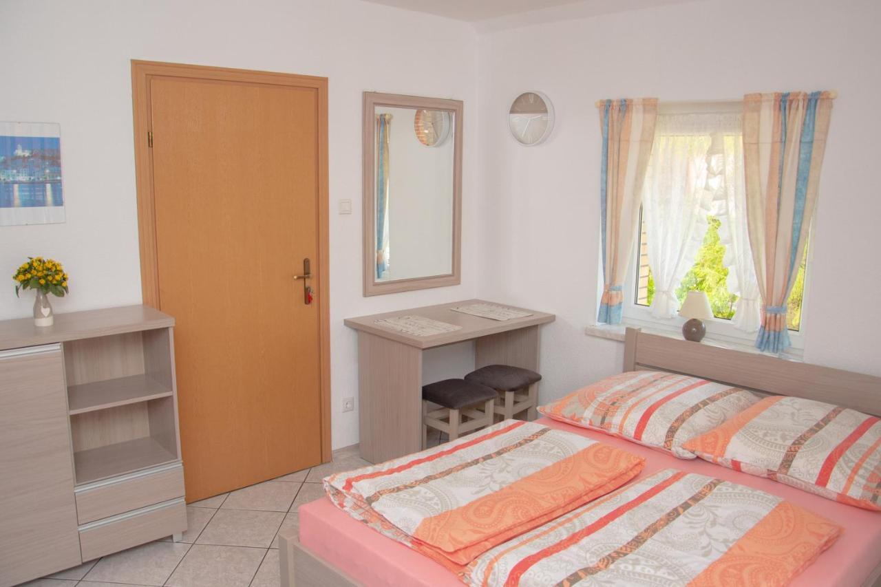 Zielona Okiennica Chillout Apartment Chlopy Bagian luar foto