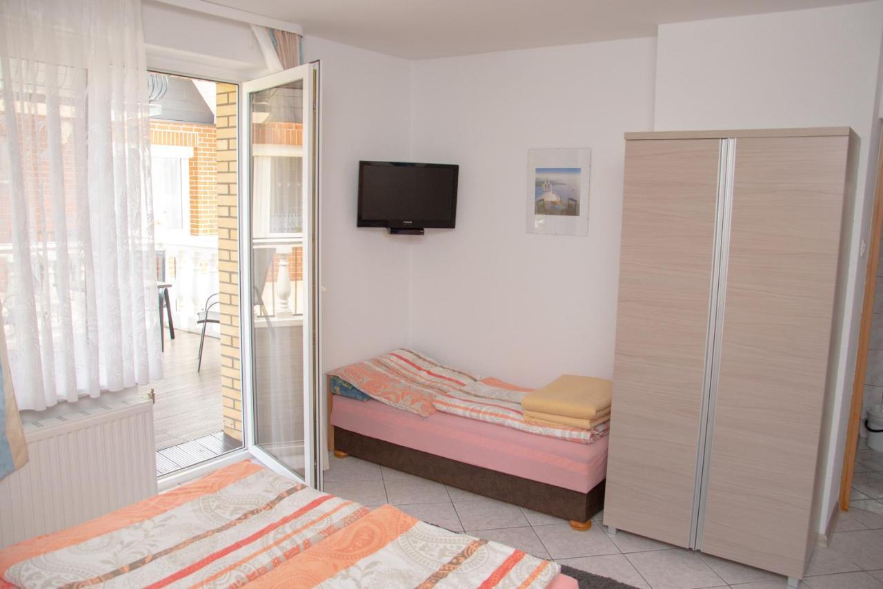 Zielona Okiennica Chillout Apartment Chlopy Bagian luar foto